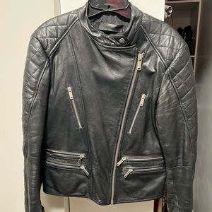 DISTRESSED BLACK MOTORCYCLE JACKET